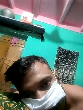 sexeyboy332 webcam