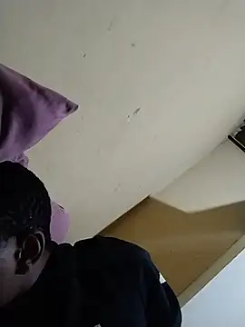 alphamale25 webcam