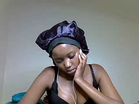 Pretty_kitty48 webcam