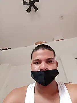 Rashi__75 webcam