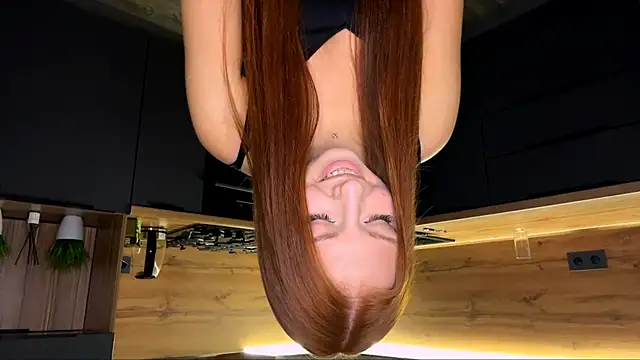 BlowzyPutt webcam