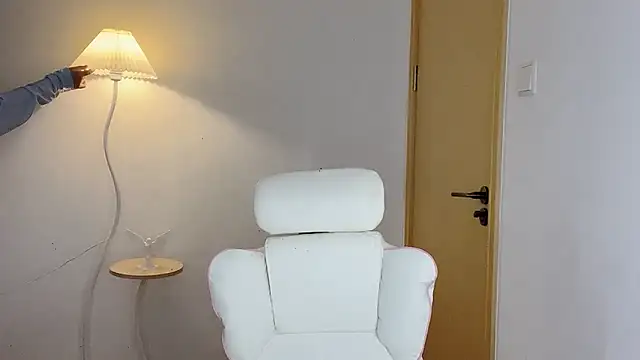 Annie-3 webcam
