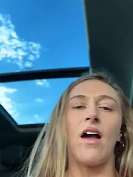 lunagirl13 webcam