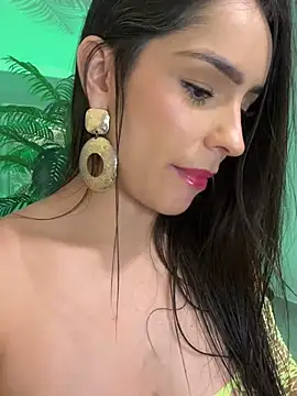 Mau_White webcam