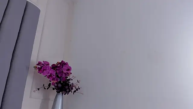 CannelaSmith webcam