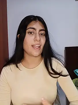 Miakhalifa__ webcam