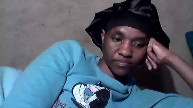 sexybigass31 webcam