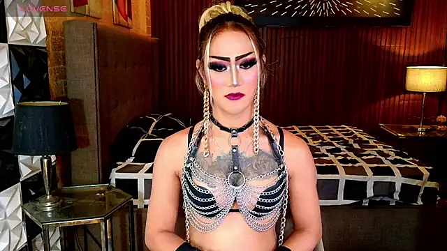 HorseCockDivine webcam