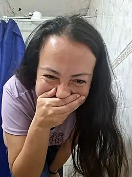Lauryn_Jones webcam