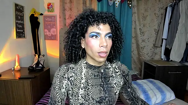 Angel_White25 webcam