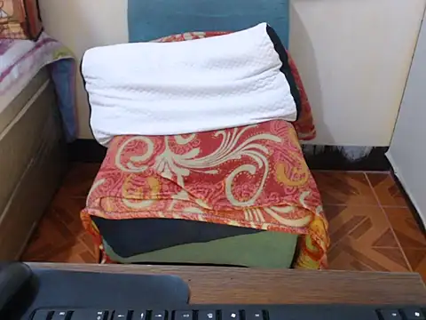 HotAsian_Sakura69 webcam
