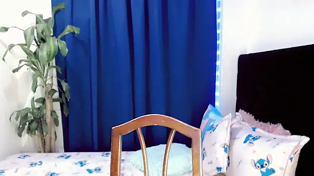 NathalialLooes webcam