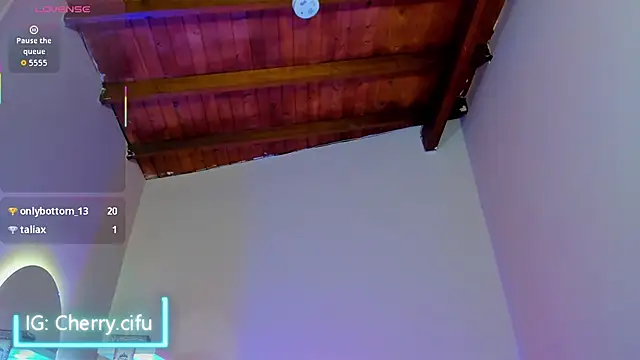 CherrySeraphine1 webcam