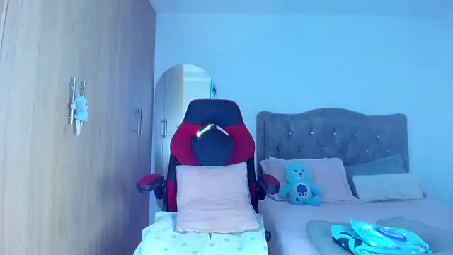 mia_adamsxx webcam