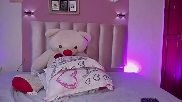 ORIANNA_21 webcam
