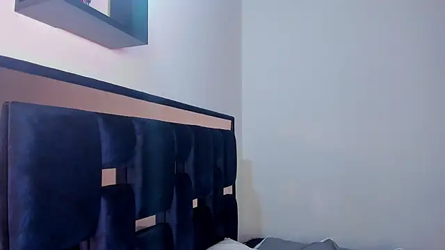 Vaelina_ webcam