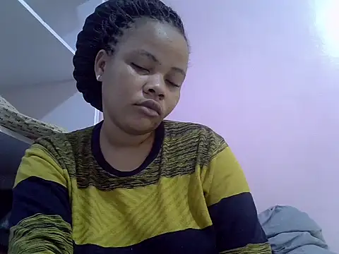 iam_amberay webcam
