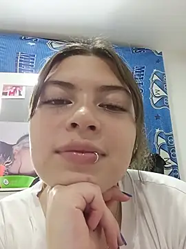 LoveShae- webcam
