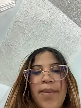 AriTits webcam
