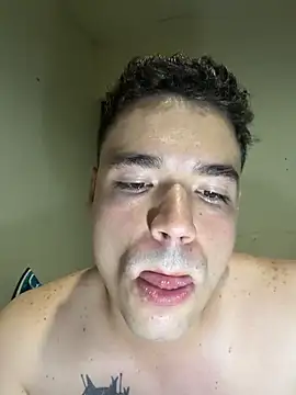 Valentino_ruiz