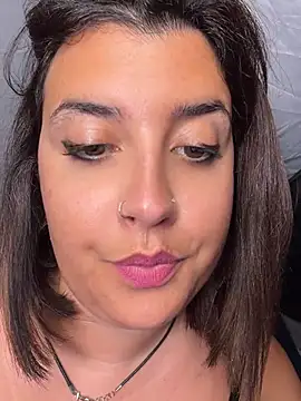 Novababy18 live webcam