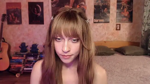 Friendly_Ellie webcam