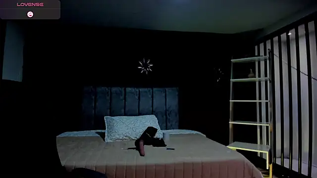 LiamDeep live cam on StripChat