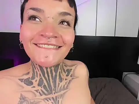 Amy_Dreams_ webcam