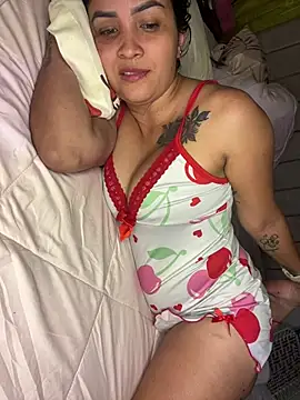 luzdream - LuzDream's free webcam - UK Sex Cams
