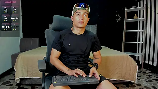 LiamDeep webcam