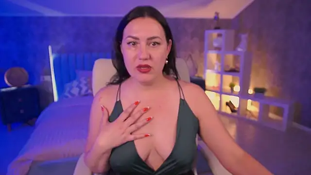 VelvetLuck webcam
