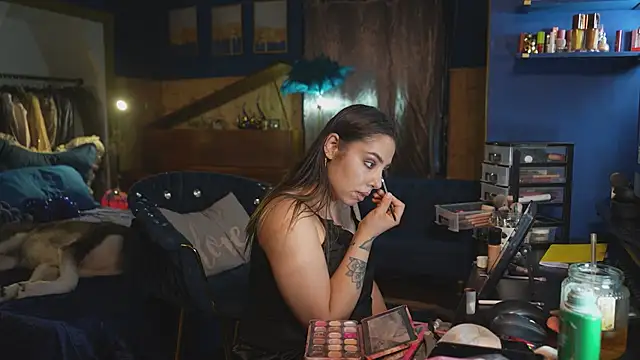 VanessaDoyle webcam