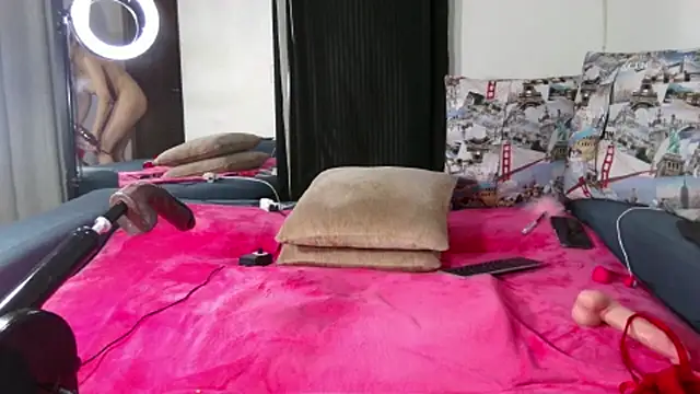 Carla-Bonny18 webcam