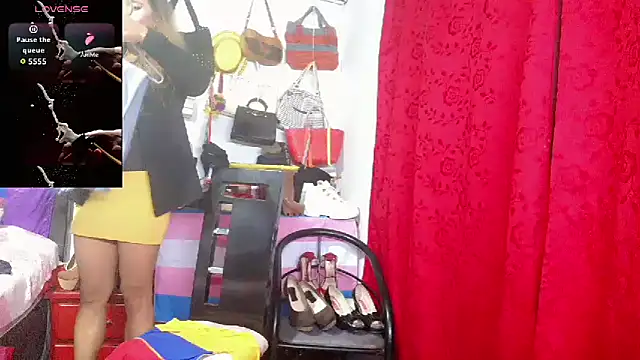 Xiaraa26 webcam