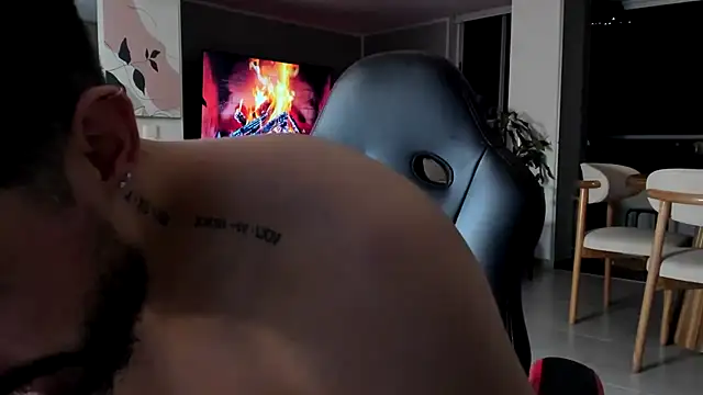 Valenthino_Salvatore webcam