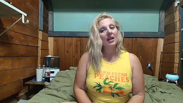 lisaxlovexxx - Lisaxlovexxx's free webcam - UK Sex Cams
