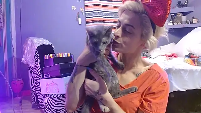 watermellonpussy webcam