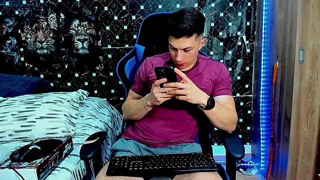 javiersexymann live sex cam