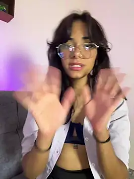 Iam_Lyan_ webcam