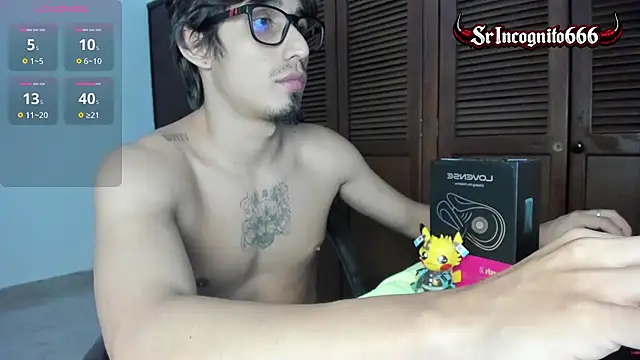 SrIncognito666 live cam on StripChat