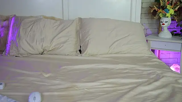 EmillyBronte webcam