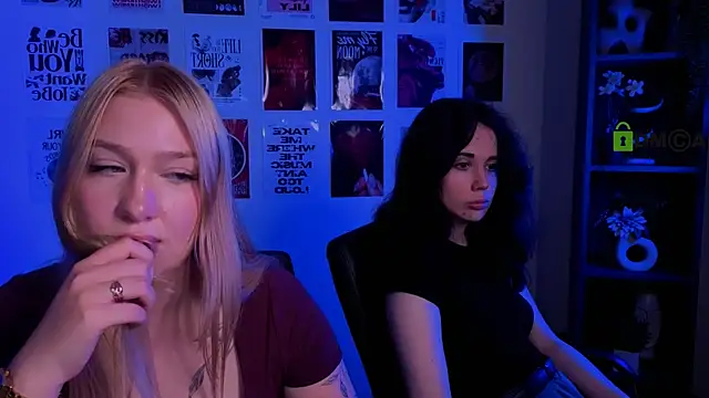 playful_sophie webcam
