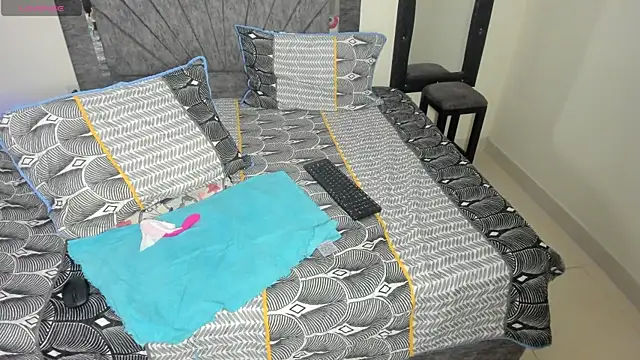 Laurasofia01 webcam