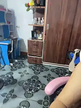 Clara8899 webcam