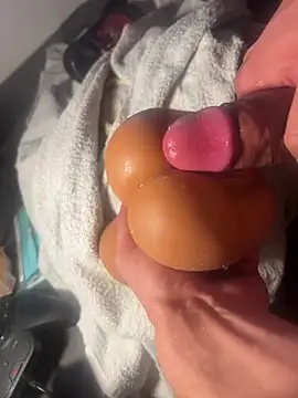 jann___ (M young) - cum shot