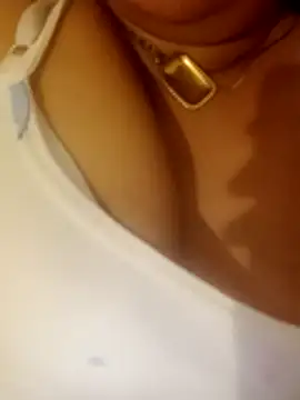 Naughty-Yousra webcam