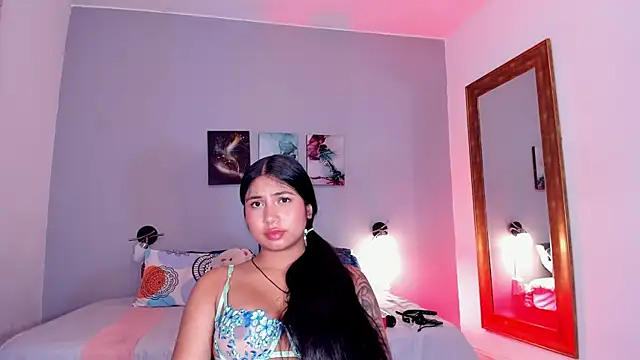 KimTaylorW webcam