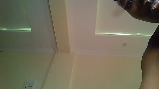sweetmella_ webcam