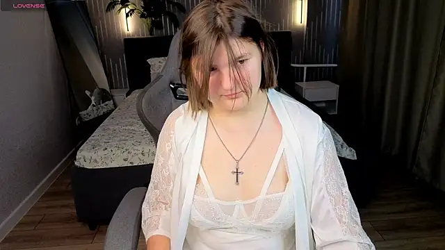 KittyLiikk live cam on StripChat
