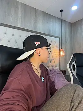 ian_mathias_ webcam